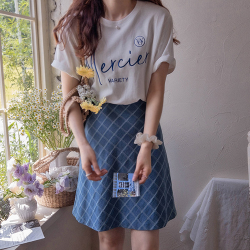 [LABEL]夏のコーディネートにはレタリング刺繍サムティ<FONT color=#d8a4a4>[スクレッチセール]</font>