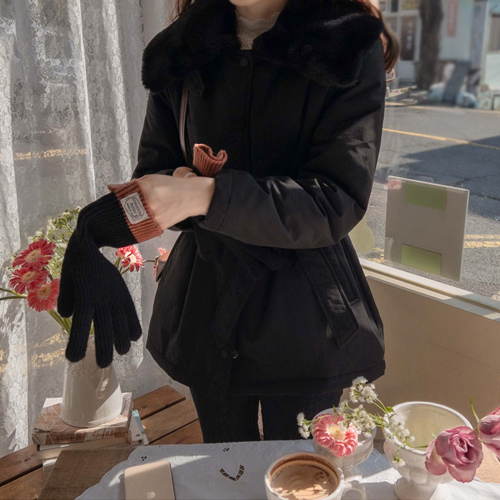 <FONT color=#5a3954>MADE LIN</font> [ショート丈] ニューブランシュ裏地モンタンパー ミンクカラー パディングコート [size:F(55～66)]