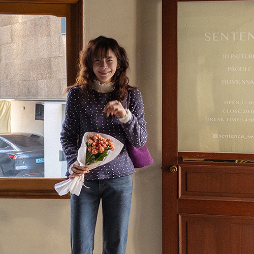 [特価20%★限定数量][ベスト特価4千ウォン割引] <FONT color=#5a3954>MADE LIN</font>モエンド 柔らかく柔軟なトットブラウス[size:F(55～66)]