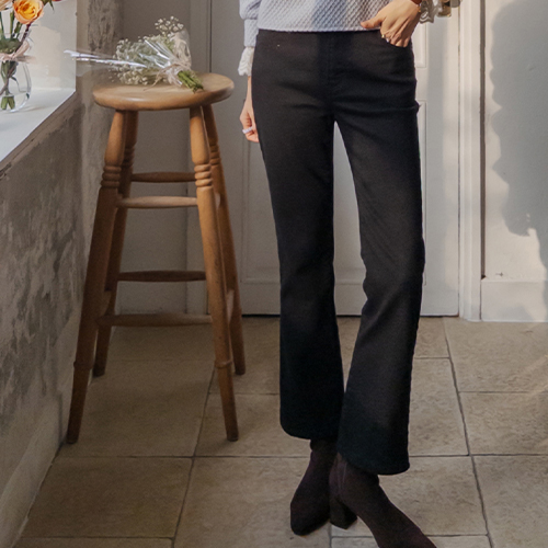 [特価15% ★限定数量][ベスト特価8千ウォン割引] <FONT color=#5a3954>MADE LIN</font> [暖かい速機毛！] レイドコマサちゃん スリムブーツカットバンディングデニムパンツ[size:S,M,L]