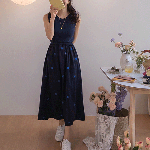 [コットン100% カーボン素材][LABEL] リリエンフラワー刺繍 レイヤードワンピース [size:F(55～66)]