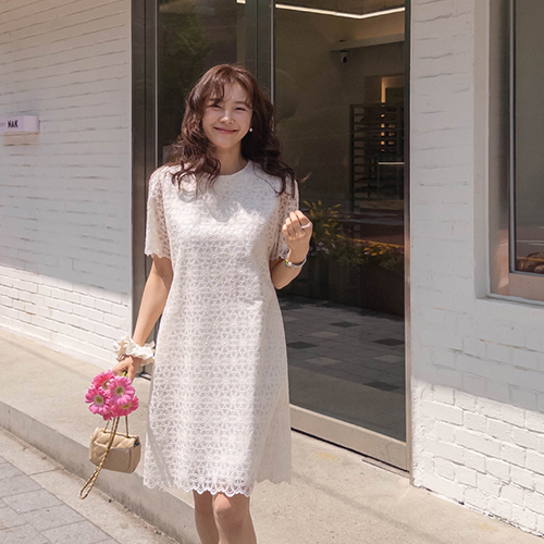 [新賞特価1万4ウォン割引] <FONT color=#5a3954>MADE LIN</font>ヘイツ波フラワーレースワンピース[size:S(55～66)]