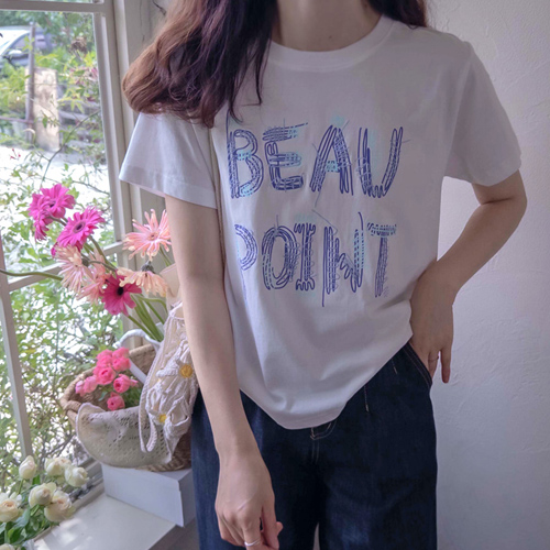 シーズンデイリーサマーポイント英字刺繍レタリングティー [size:F(55～66)]