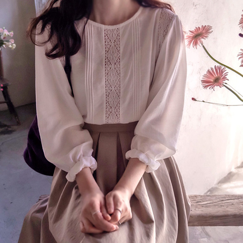 [アリー秋♥10%セール][LABEL] 秋のジェムマ レイス アンピンタック エリフィット 高級美 ブラウス [size:F(55～66)]