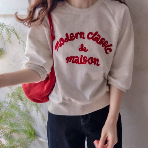 モダンクラシック刺繍レタリング秋コーディー ソフィスティケイトティー [size:F(55～66)]