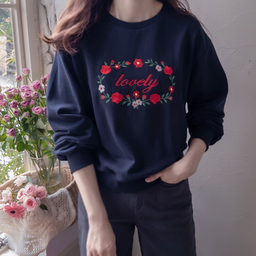 [ベスト特価5千ウォン割引] <FONT color=#5a3954>MADE LIN</font>エロイフラワー刺繍マンツーマン[size:F(55～66)]