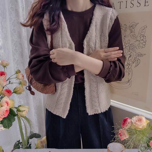 [LABEL] ロミアンド ハンディングテクスチャー クルーラー ニットベスト [size:F(55～66)]