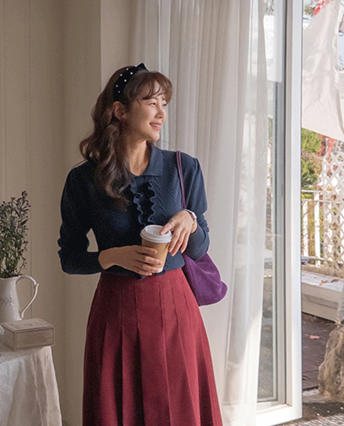 ローレイン 柔らかく、落ち着いたカラーフリルニット [size:F(55～66)]