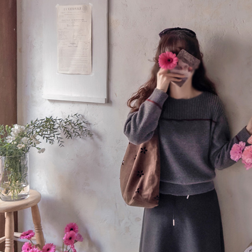 [LABEL] ロブラン 陰々たる パタン帯配色 ヨリルーズフィット ニット [size:F(55～ふっくら66)]