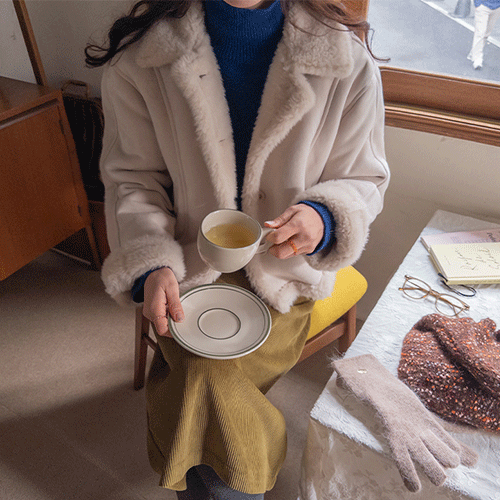 [モンタンファー全体裏地]柔らかく華やかなクリミアスエードムスタング[size:F(55～66)]