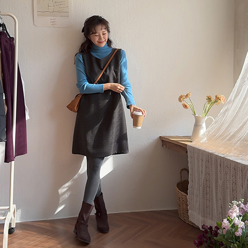 [新賞特価1万ウォン割引] <FONT color=#5a3954>MADE LIN</font>ダフリンウルチェックセミAラインワンピース[size:F(55～66)]