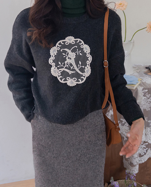 ルネイン 豪華なレースプリント ウールニット [size:F(55～66)]