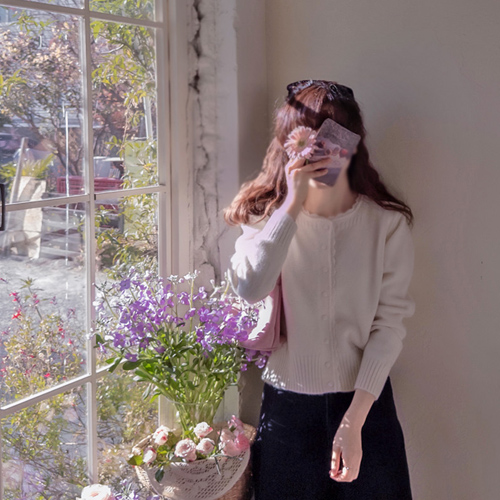 [LABEL]ジュリアンドラブリーレース波配色タスミカーディガン[size:F(55～66)]