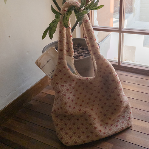 カフェラトザンザンハートポーグルショルダーバッグ