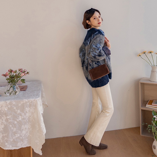 [ウール60%]ベイロンブールブレイク エリフィットヘアリー ノルディックニット [size:F(55～66盤)]