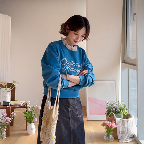 イズニング チョムチョム刺繍 デイリー オーバーフィット マンツーマン [size:F(55～66盤)]