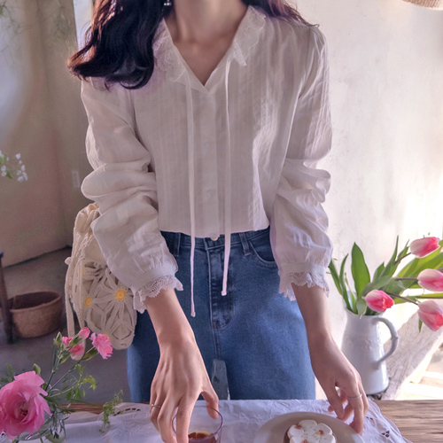 ケーソン 春レース 波のカラ エレガントなブラウス [size:F(55～66)]