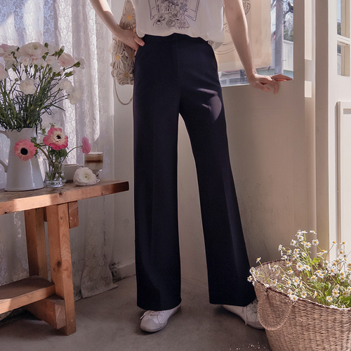 [新特価1万ウォン割引] <FONT color=#5a3954>MADE LIN</font>イリオセミワイドスパンスラックス[size:F(55),L(66)]