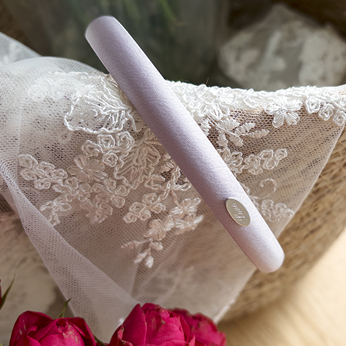 一目惚れしたペンダントヘアバンド