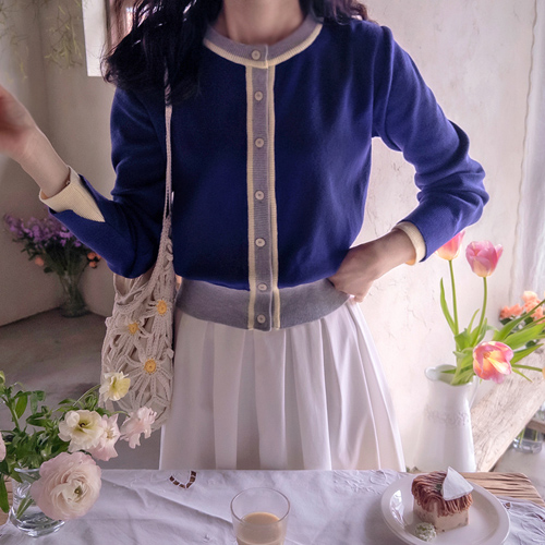 フランツィア 春春配色 柔らかい版 袖配色ニット [size:F(55～66)]