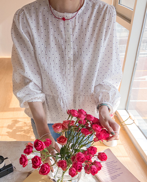 【体型カバー】エミリートットフリルAラインブラウス [size:F(55～66)]