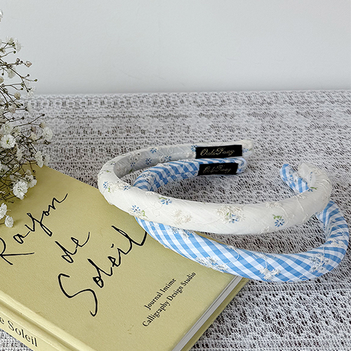 散る花びらのようにヘアバンド