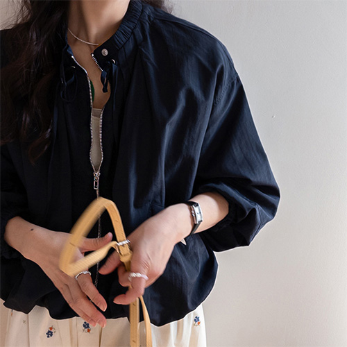 レンブニーネックラインシャーリングストリング スナップボタンストリング ブルージョンジャンパ [size:F(55～77)]