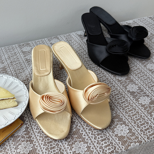 グロスローズミュールスリッパ