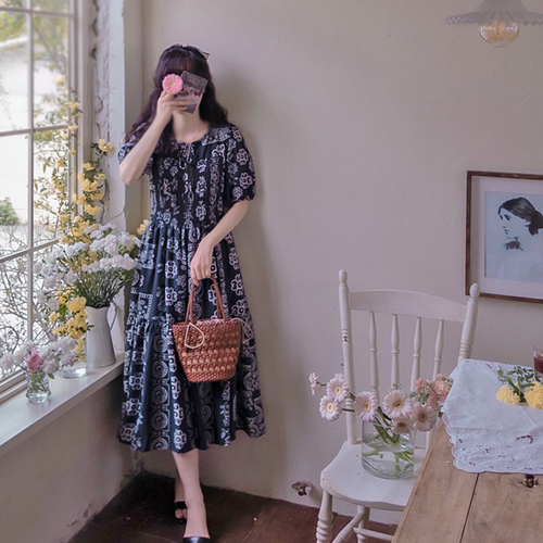 アンロビス 花や炎 スモスバンディング ラブリーワンピース [size:F(55～66)]