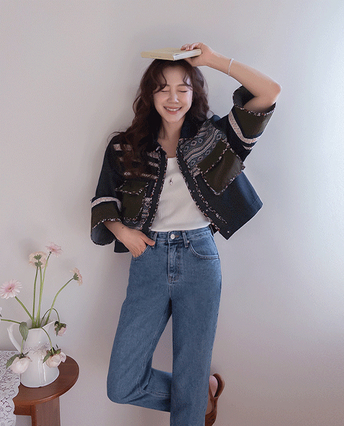 [上体補正フィット/しっかりした素材]ソレアエスニック配色ポケット 青ジャケット [size:F(55～66)]