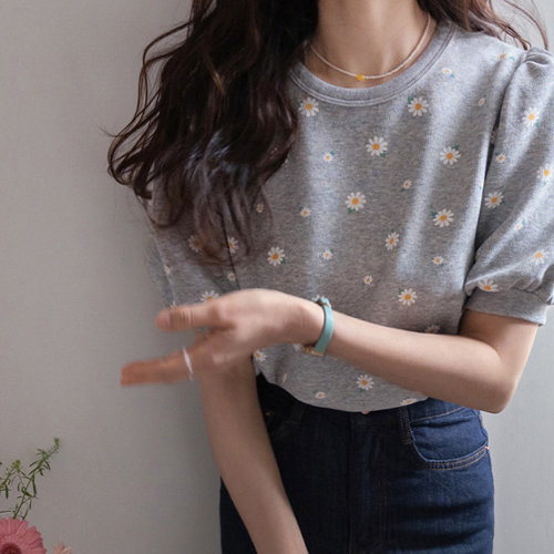 レビンヌ可愛いフラワー刺繍半そでパフマンツーマンティー[size:F(55～66)]